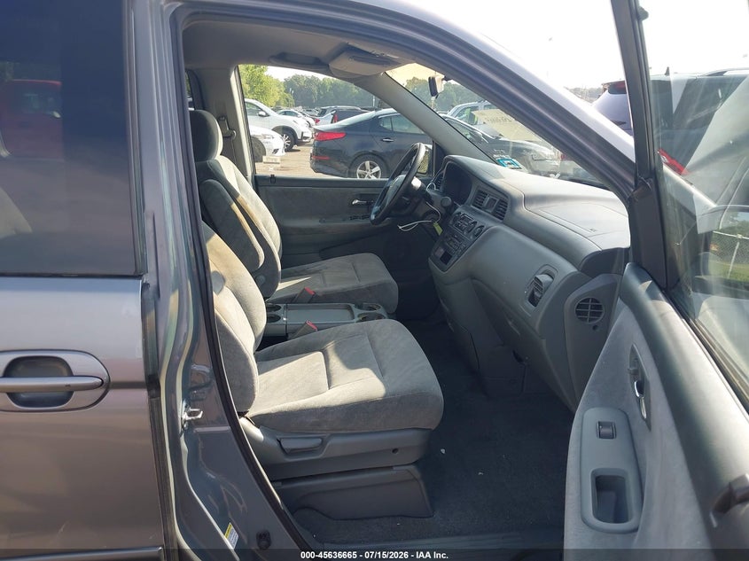 2002 HONDA ODYSSEY auction photo 5