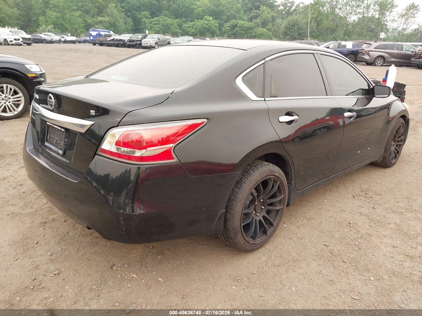 2015 NISSAN ALTIMA auction photo 4