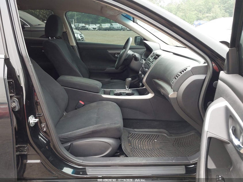 2015 NISSAN ALTIMA auction photo 5