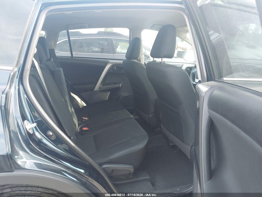 2018 TOYOTA RAV4 auction photo 8