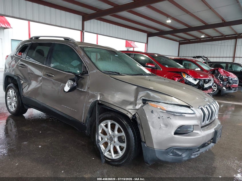 2017 Jeep Cherokee Latitude VIN: 1C4PJLCS8HW572145 Lot: 45636828