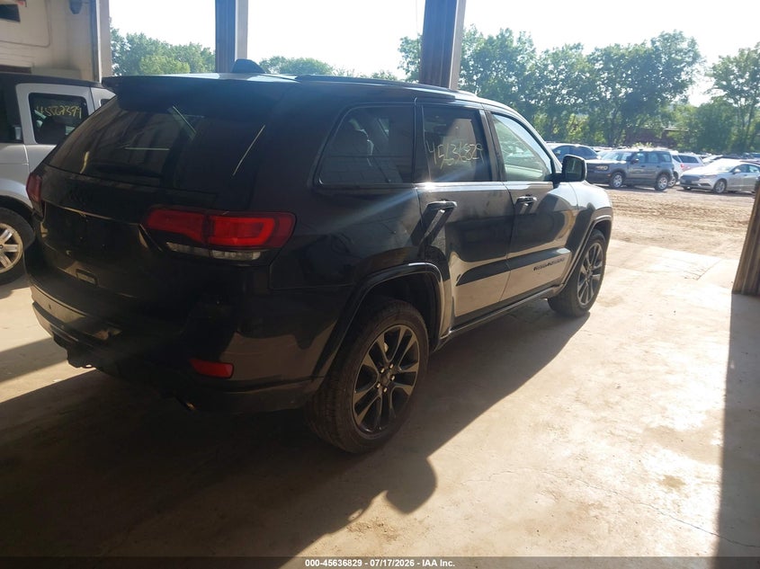 2017 JEEP GRAND CHEROKEE auction photo 4