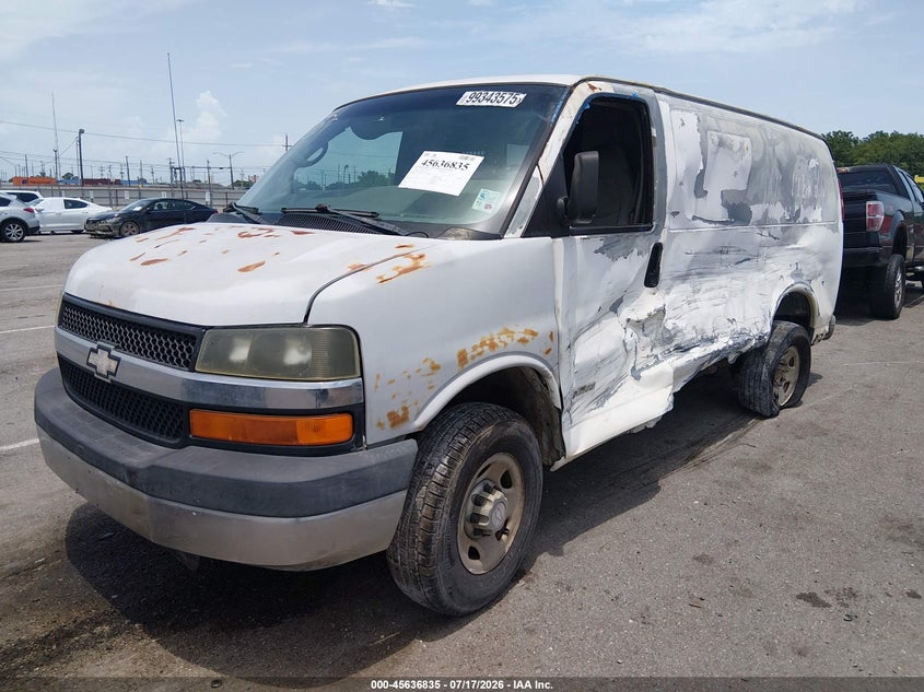 2006 CHEVROLET EXPRESS auction photo 2