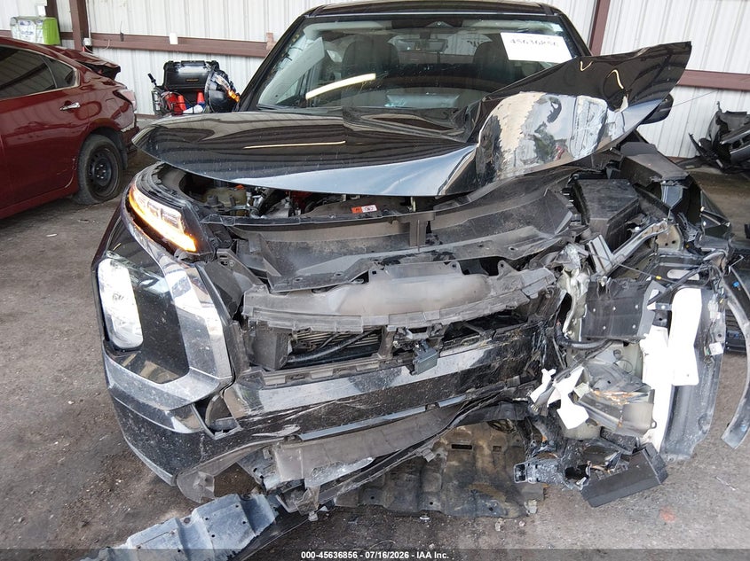 2025 MITSUBISHI OUTLANDER auction photo 6