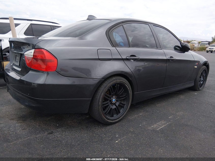 2008 BMW 328XI auction photo 4