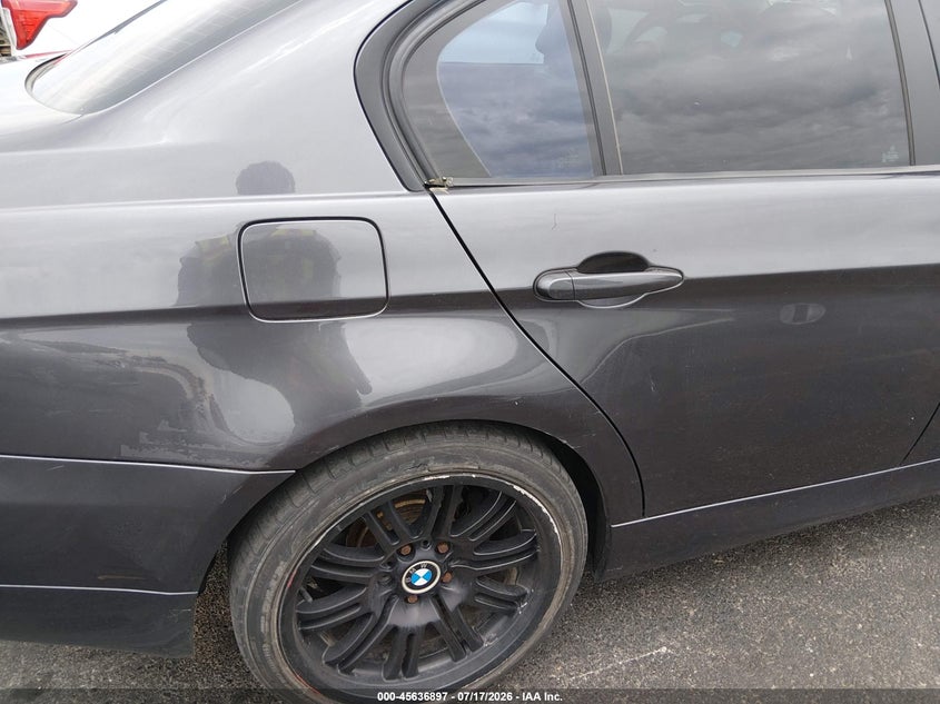 2008 BMW 328XI auction photo 6