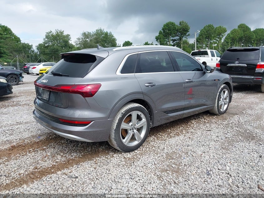Vin: wa1laage6kb008283, lot: 46135399, audi e-tron premium plus 20194
