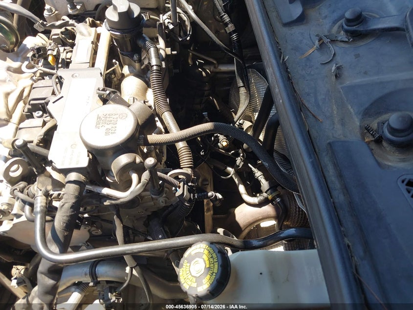 2014 MERCEDES-BENZ CLA 250 auction photo 6