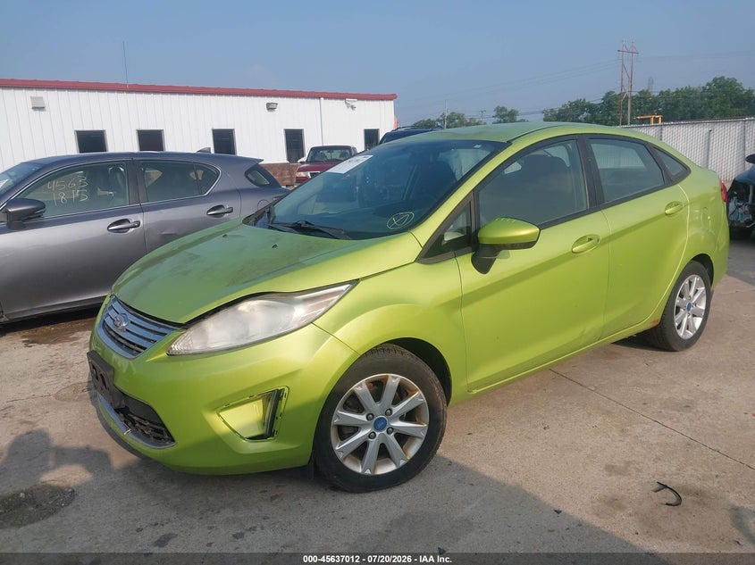 Vin: 3fadp4bj2cm111800, lot: 46135513, ford fiesta se 20122