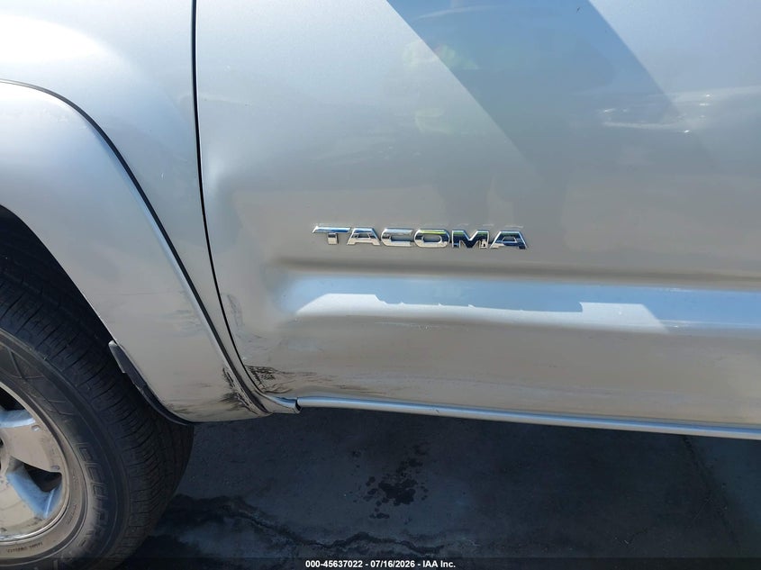 2005 TOYOTA TACOMA auction photo 6