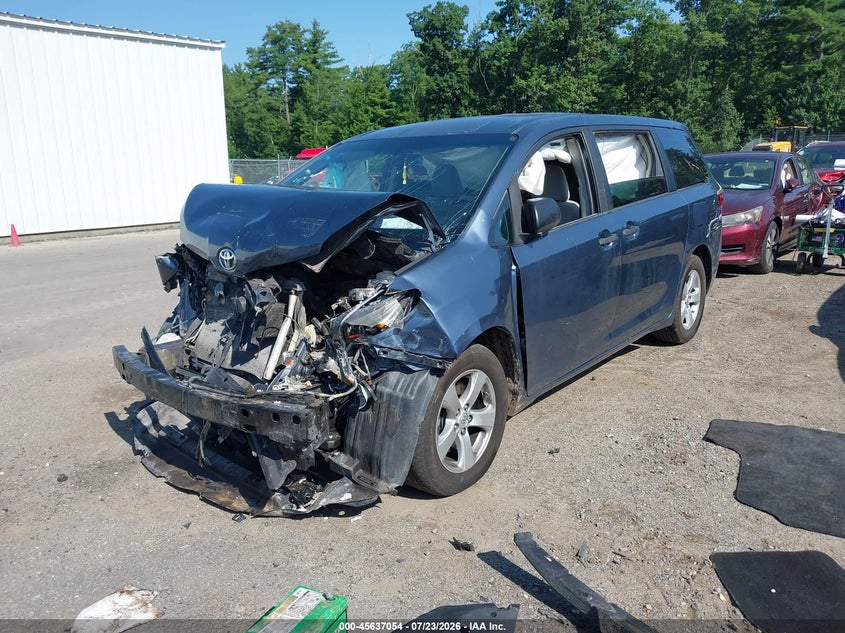 2017 TOYOTA SIENNA VAN 3.5L V-6 DI, DOHC, VVT, 296HP