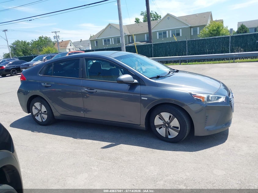 AtlanticExpress - Hyundai Ioniq Hybrid