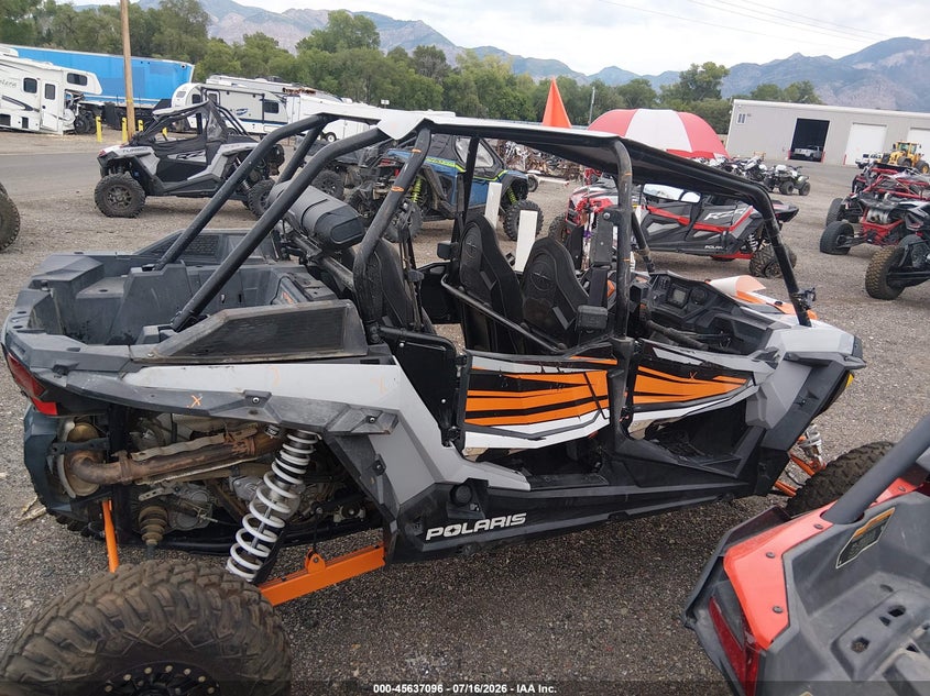 2018 Polaris Rzr Xp 4 Turbo Eps VIN: 3NSVFE92XJF409632 Lot: 45637096