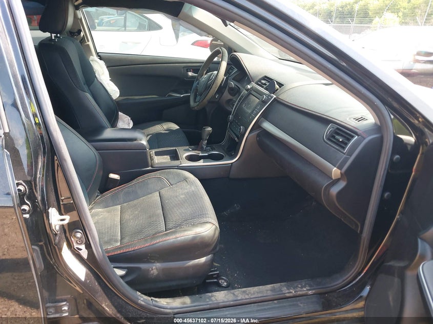 2017 TOYOTA CAMRY auction photo 5