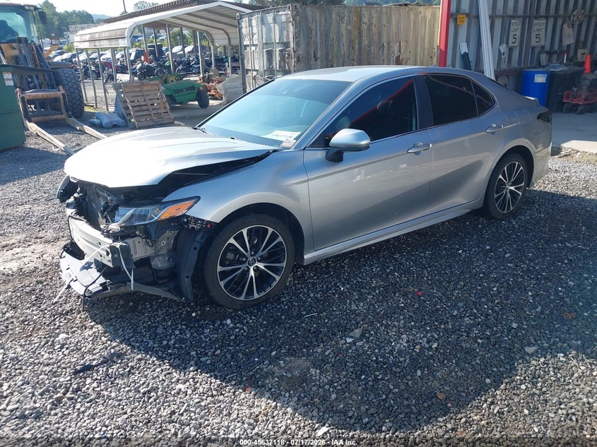 2020 Toyota Camry Se, Front End, IAAI, VIN 4T1G11AK7LU905720 — photo 2