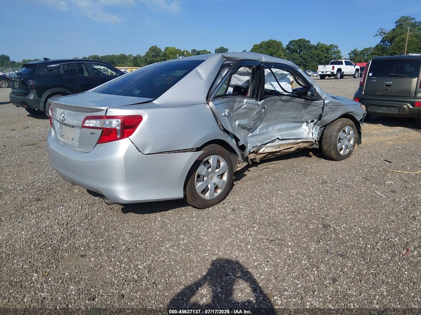2014 TOYOTA CAMRY auction photo 4