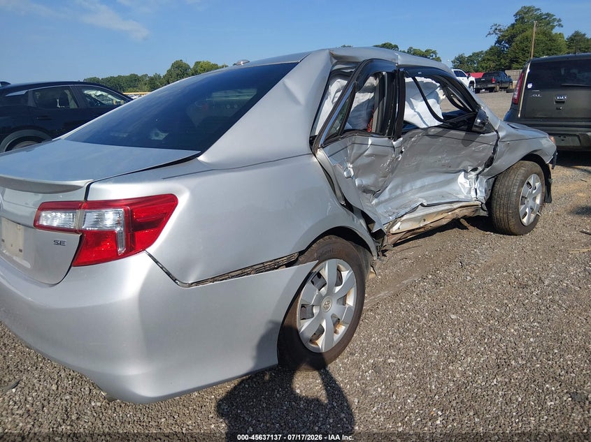 2014 TOYOTA CAMRY auction photo 6