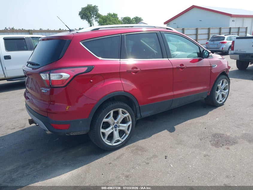 Vin: 1fmcu9j9xhue73200, lot: 46135737, ford escape titanium 20174