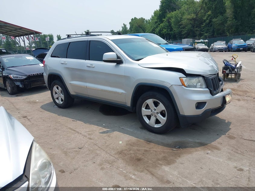 Vin: 1c4rjfag0cc332929, lot: 46135857, jeep grand cherokee laredo 2012 img_1