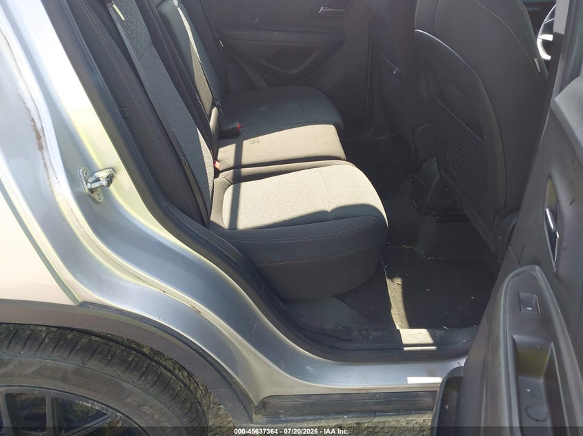 2017 Chevrolet Trax Ls VIN: KL7CJKSB2HB213811 Lot: 45637364