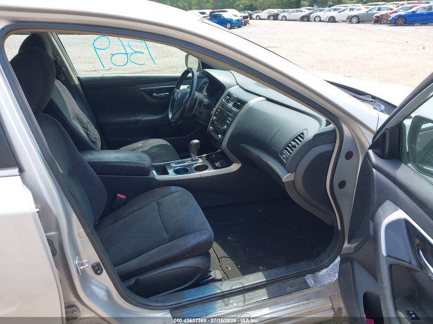 2013 NISSAN ALTIMA auction photo 5