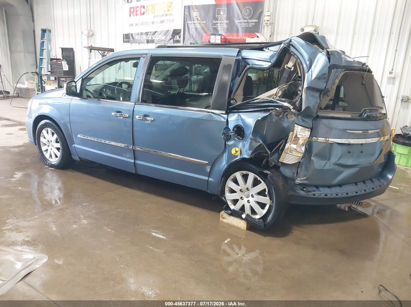 Vin: 2c4rc1cg8cr106140, lot: 46135878, chrysler town & country touring-l 20123