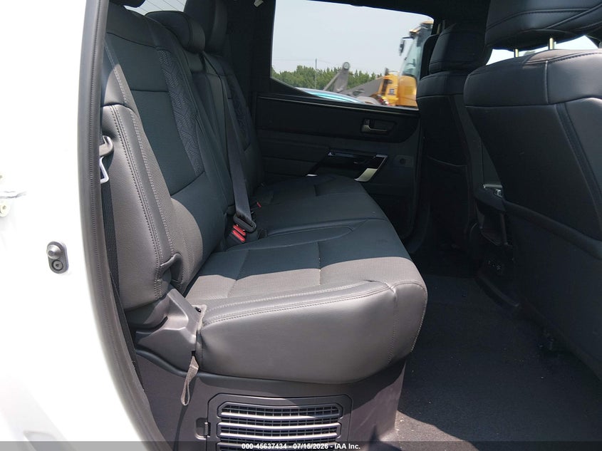 2025 TOYOTA TUNDRA HYBRID auction photo 8