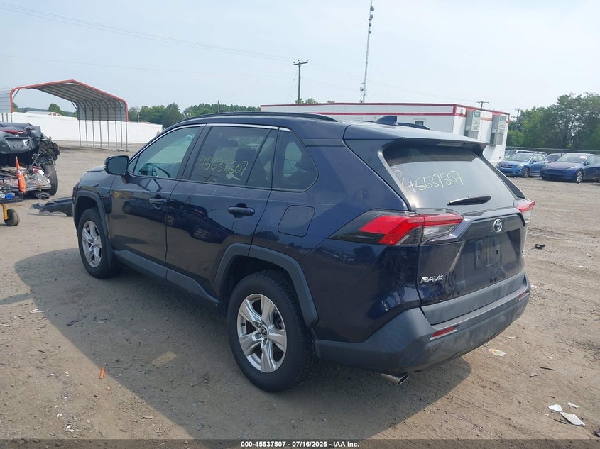 2021 TOYOTA RAV4 auction photo 3