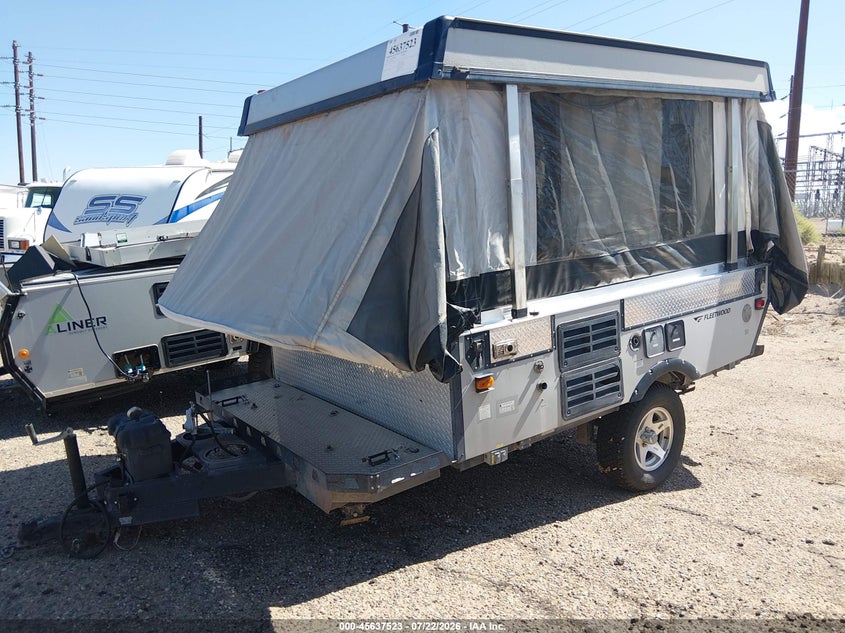 2009 FLEETWOOD OTHER auction photo 4