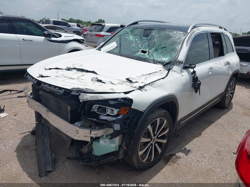 2021 MERCEDES-BENZ GLB 250 auction photo 2
