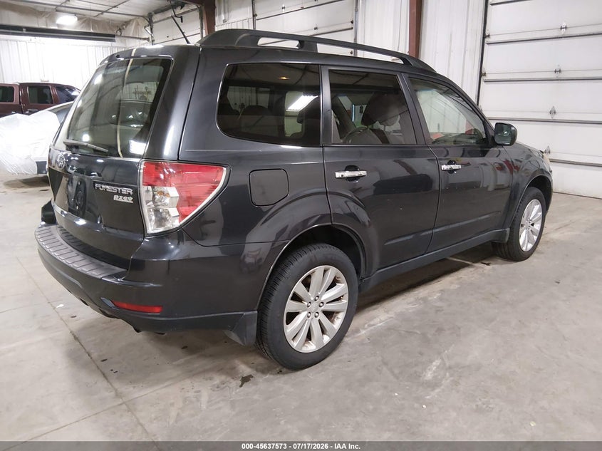 Vin: jf2shadc2dh410755, lot: 46136074, subaru forester 2.5x premium 20134