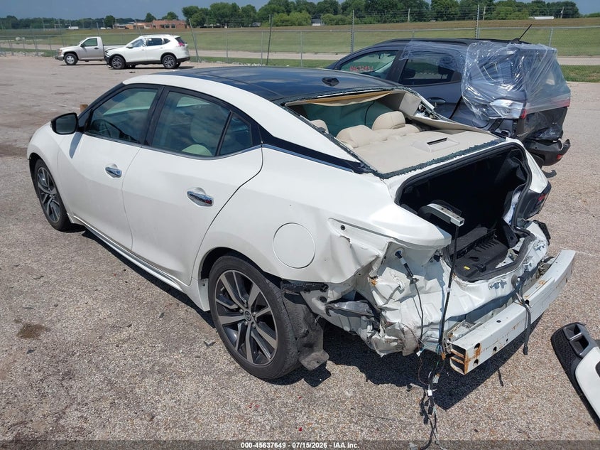 2019 NISSAN MAXIMA auction photo 3