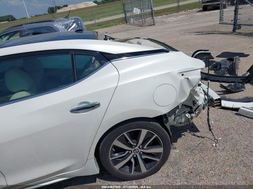 2019 NISSAN MAXIMA auction photo 6