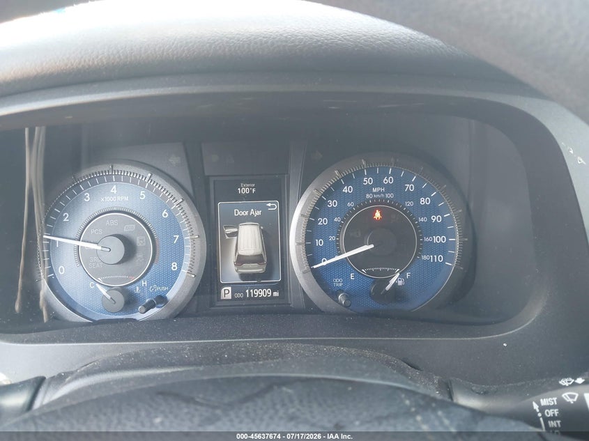 2018 TOYOTA SIENNA auction photo 7