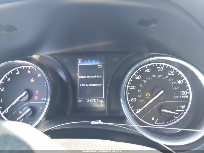 2019 TOYOTA CAMRY auction photo 7