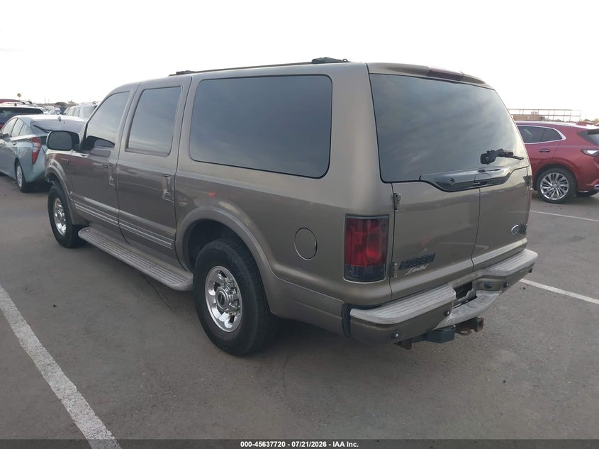 2005 FORD EXCURSION auction photo 3