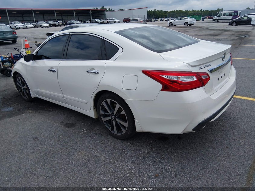 AtlanticExpress - Nissan Altima