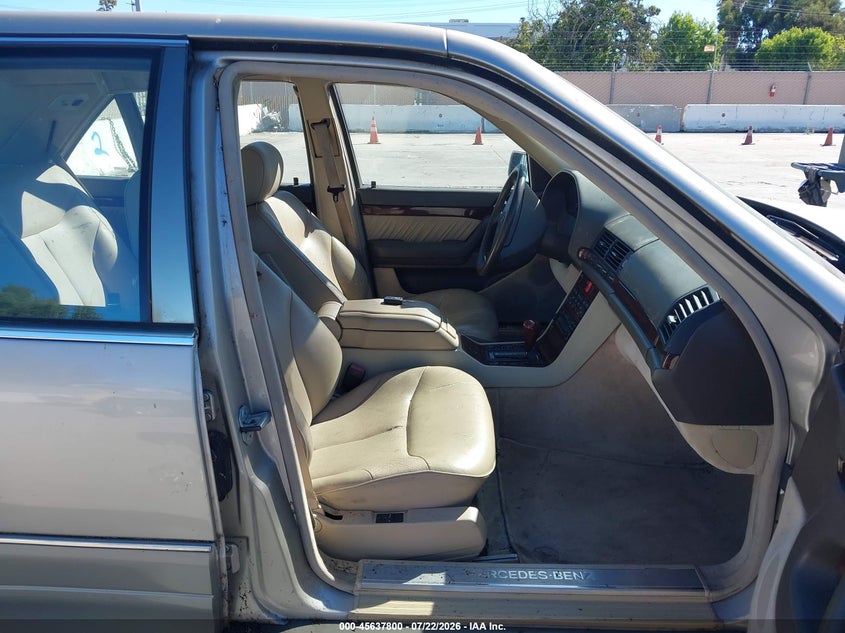 1995 MERCEDES-BENZ S auction photo 5