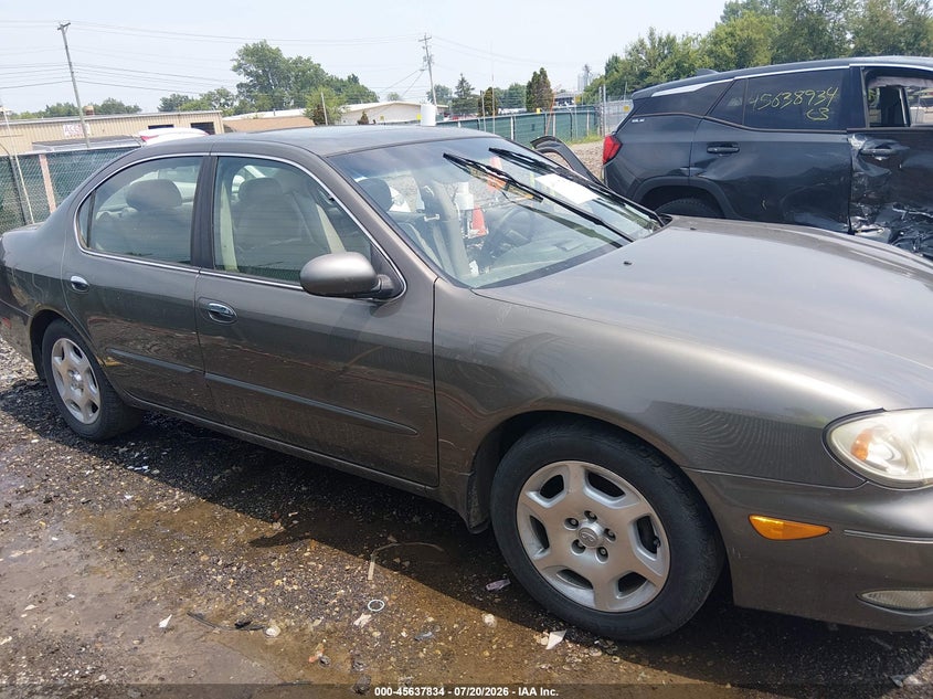 2000 Infiniti I30 Luxury/Touring VIN: JNKCA31A1YT202597 Lot: 45637834