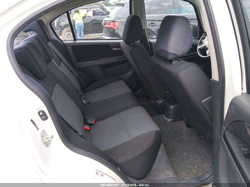 2008 SUZUKI SX4 auction photo 8