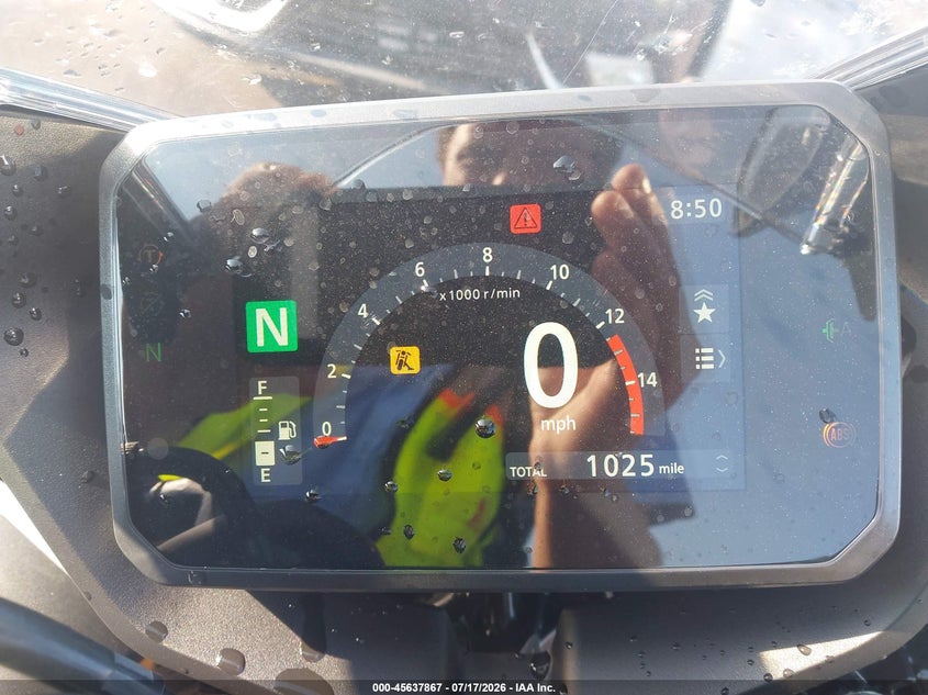 2026 Honda Cbr650 R VIN: MLHRH155XT5200608 Lot: 45637867