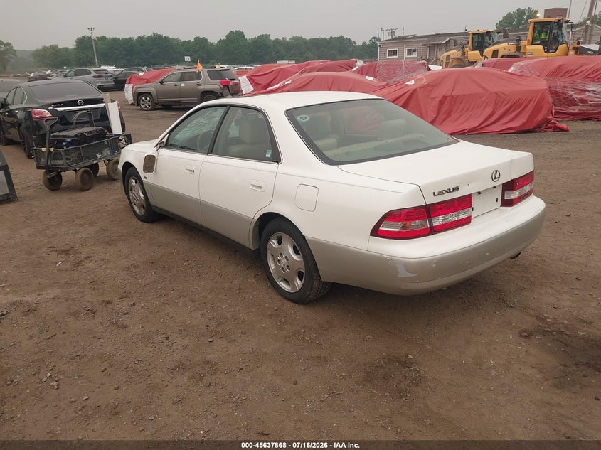 2000 LEXUS ES 300 auction photo 3