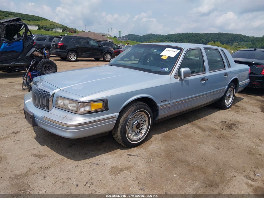 1LNLM81W0VY606180 1997 Lincoln Town Car Executive photo 1