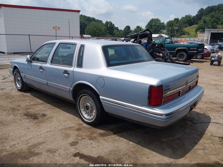 AtlanticExpress - Lincoln Town Car