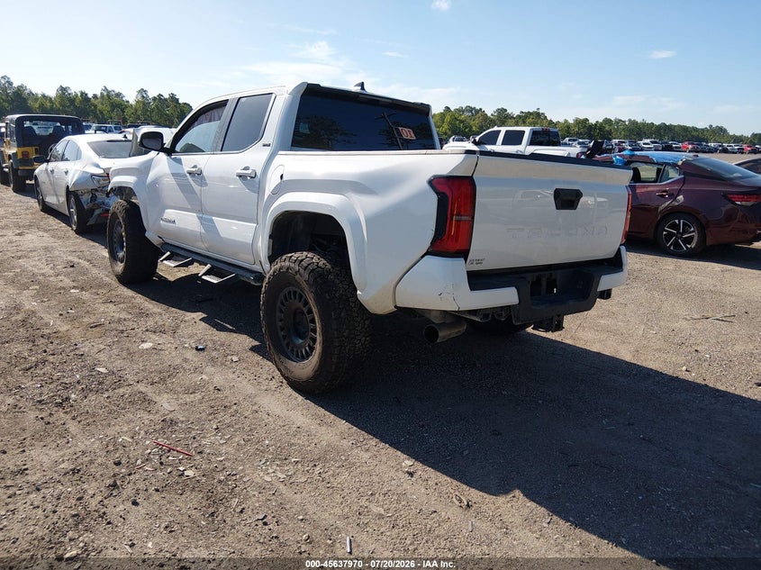 2024 TOYOTA TACOMA auction photo 3