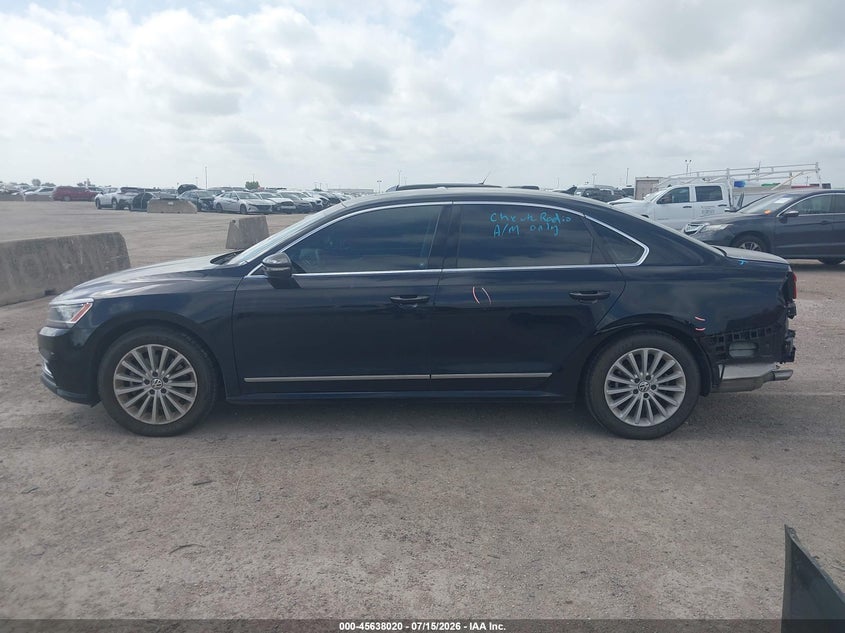 2017 Volkswagen Passat 1.8T Se VIN: 1VWBT7A32HC010036 Lot: 45638020