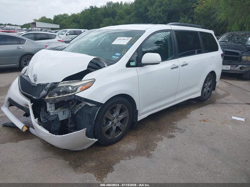 2017 Toyota Sienna, Обычный износ, IAAI, VIN 5TDXZ3DC2HS802066 — фото 2