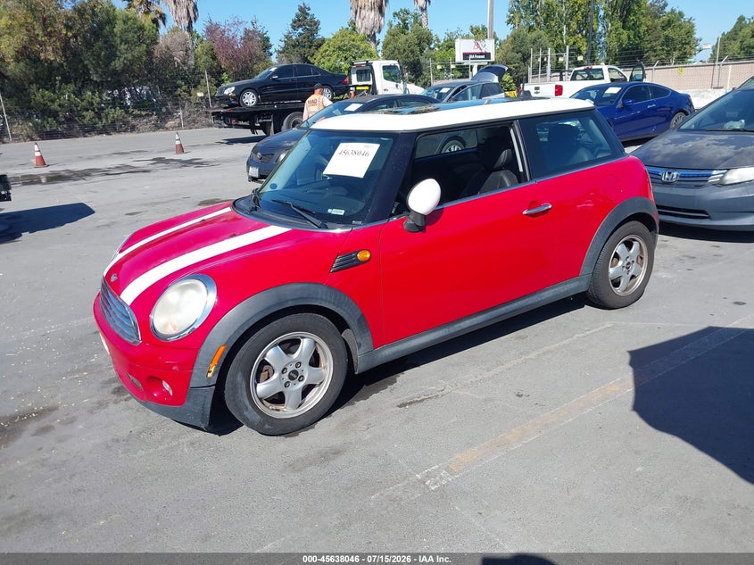 WMWMF335X8TT67438 2008 Mini Cooper Hardtop photo 1