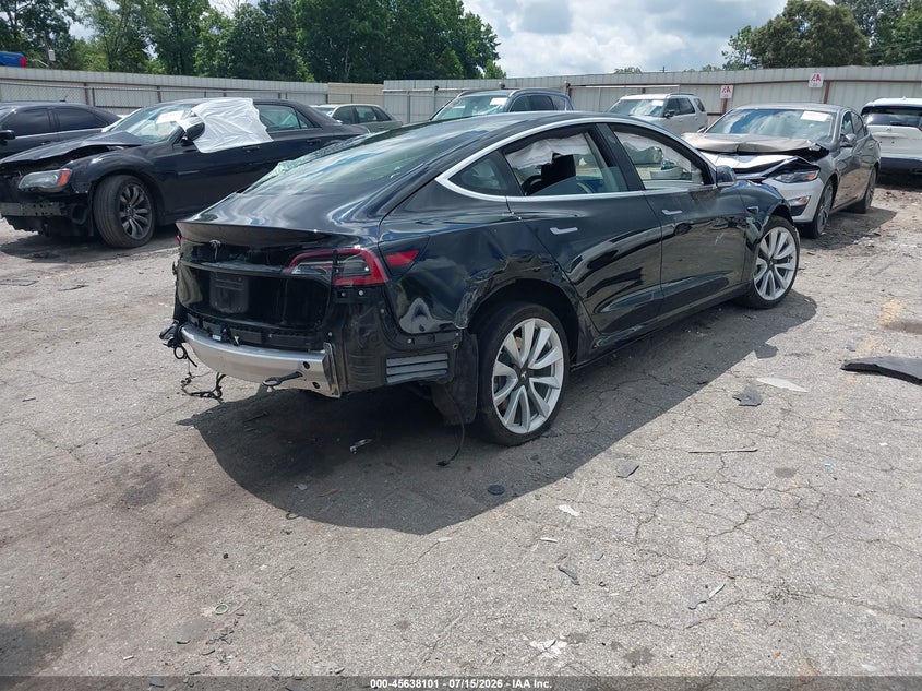 2018 TESLA MODEL 3 auction photo 4