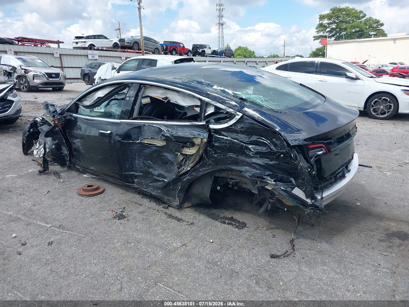 2018 TESLA MODEL 3 auction photo 6
